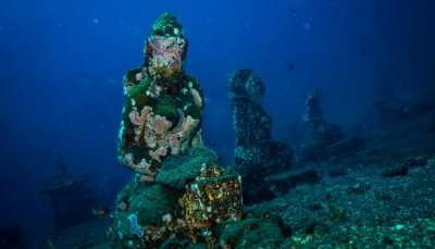 Jemeluk Bay Underwater Gallery