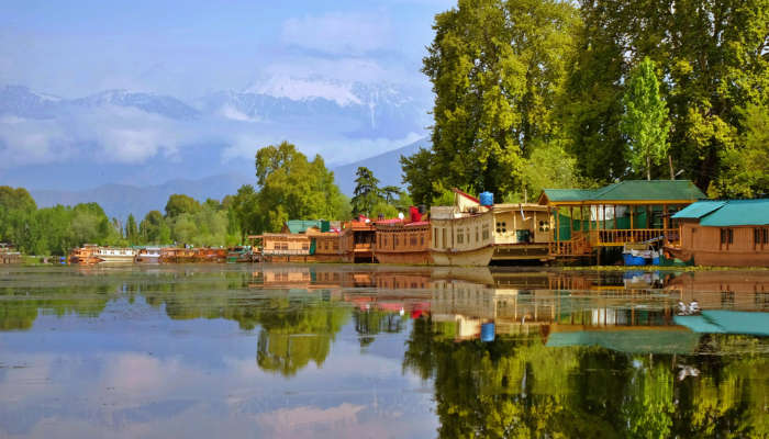 पर्यटन स्थल
