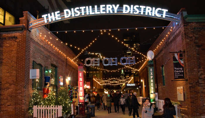 can you bring your dog to the toronto christmas market