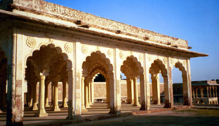 Akbari Mahal