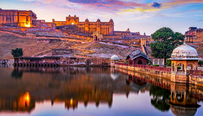 A dazzling view of Pink city which is known as one of the enchanting tourist places in Jaipur worth visiting