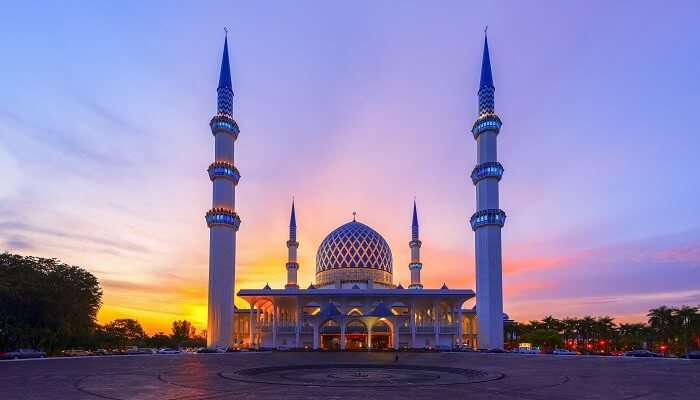 places to visit in shah alam