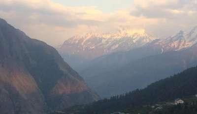 amazing view of mountains in Nainital