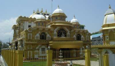 Shirdi is one of the religious weekend getaways from Mumbai