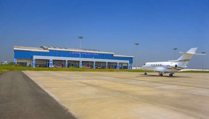 Airports In Gujarat cover