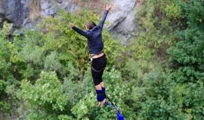 Bungee jumping in New Zealand