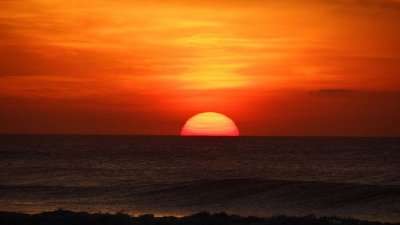 Beautiful view of sunset at Elliot's Beach, among the best things to do in Chennai.