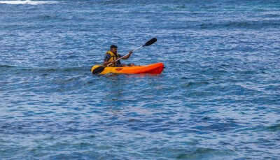 man doing kayaking which is the best dandeli adventure sports 