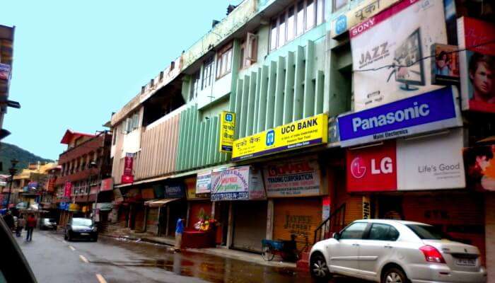 mall road