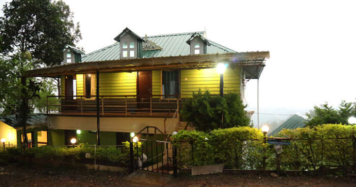 Decorated Stay with Lights