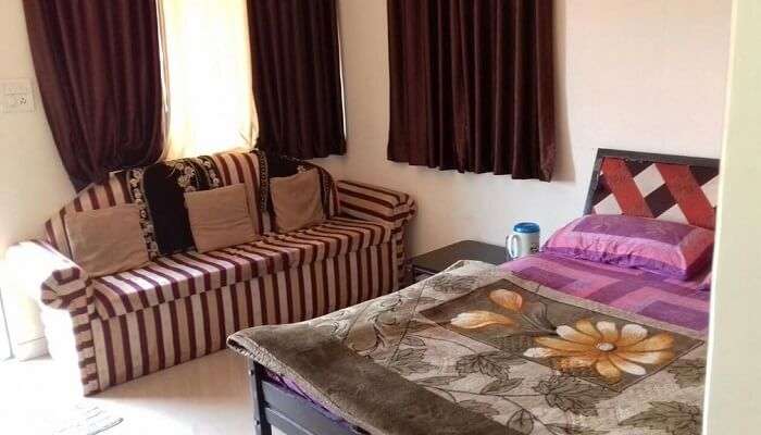 Narendra Homestay