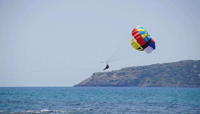 Parasailing in Kerela