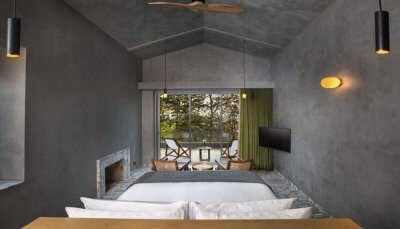 The Roseate Ganges In Rishikesh