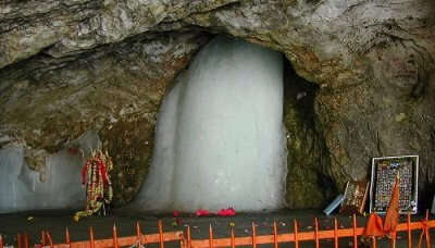 Amarnath is one of the best places to visit in Kashmir