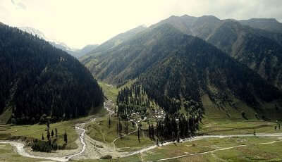 Baltal is one of the picturesque places to visit in Kashmir