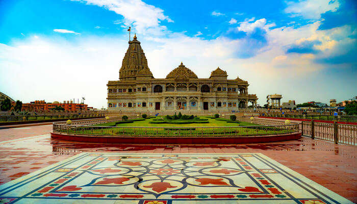 22 Best Places To Visit In Mathura To Pamper Your Mind & Soul In 2022