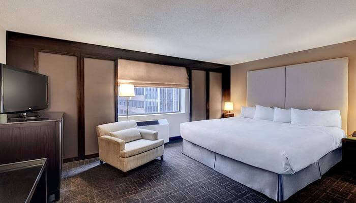 ARC The Hotel room