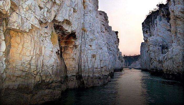 top attractions to visit while in Bhedaghat are Marble Rocks