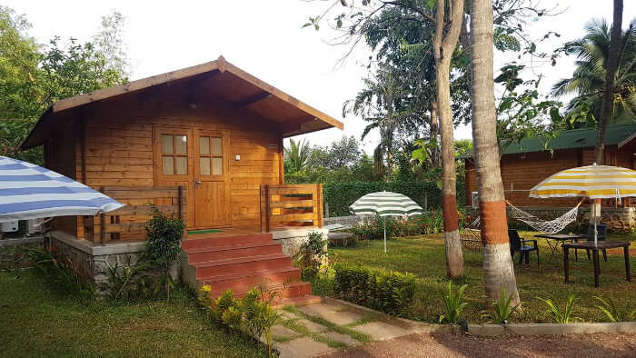 Casa De Kihim in Alibaug