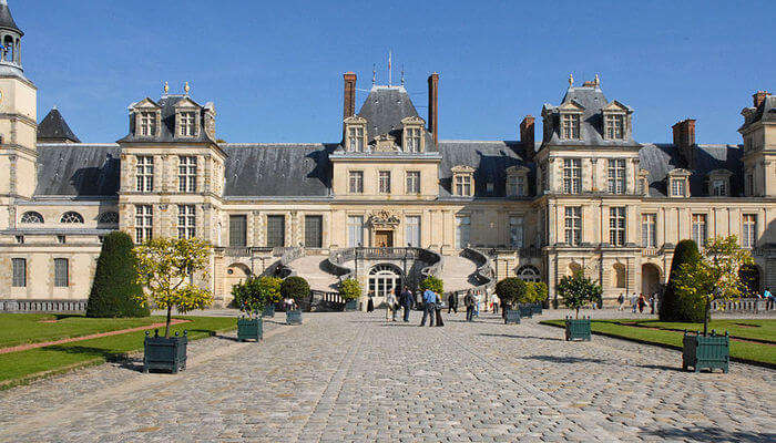 Château De Fontainebleau