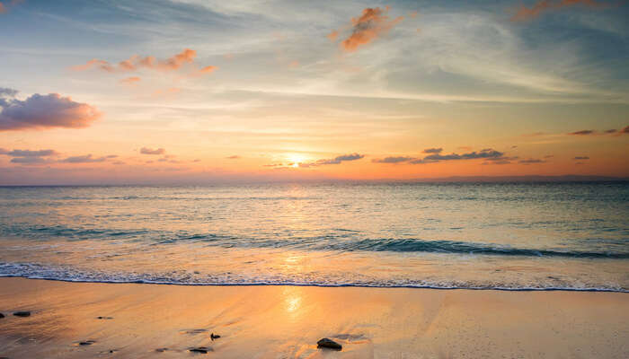 Cherish Pleasant Views At the Laxmanpur Beach