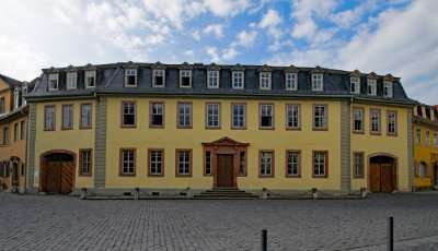 History lovers must head to the Goethe House, one of the best places to visit in Frankfurt.