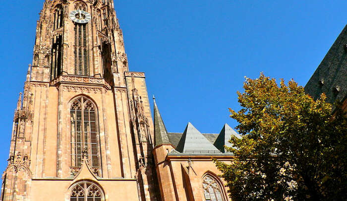 Religious souls should visit St. Bartholomew’s Church, one of the spiritual places to visit in Frankfurt.