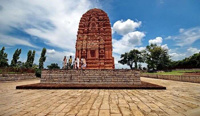 mahant ghasi memorial park