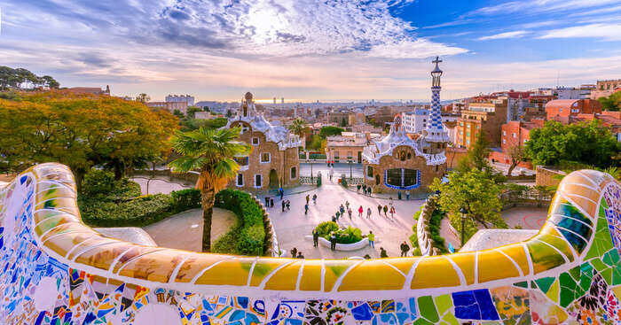 places to visit in barcelona with family