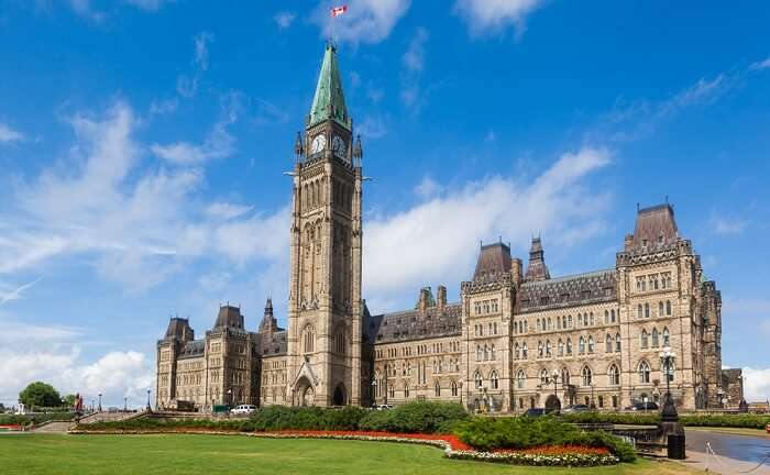 parliament hill ottawa