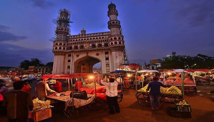 Charminar Sunday Market