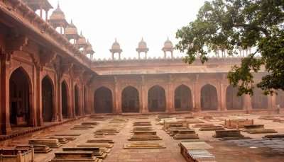 Fatehpur Sikri is one of the historical places to visit in winter in India