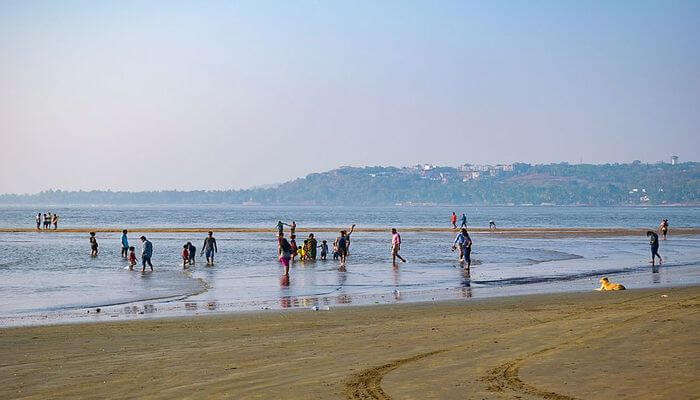 Miramar Beach on the confluence of Mandovi River is one of the best places to visit in Panjim with family