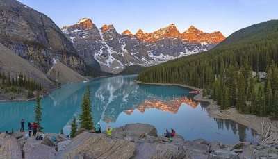 A spectacular view of Moraine Lake