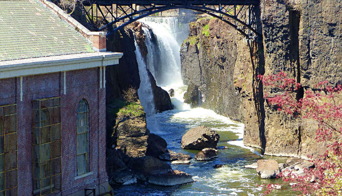 Paterson’s Arches in Tasmania