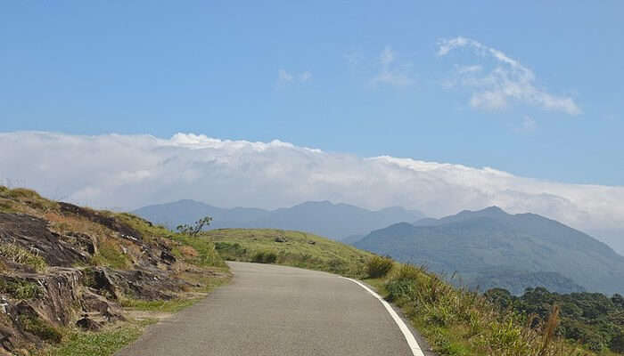Ponmudi