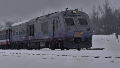 Ten Delhi To Kashmir Trains
