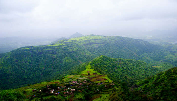 Villas In Matheran