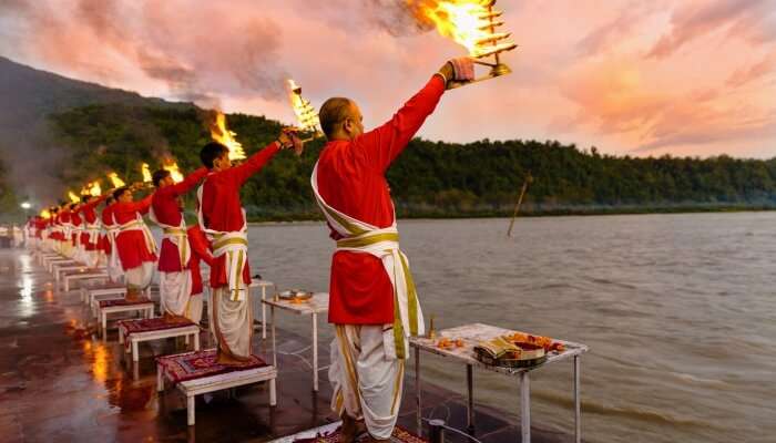 things to do in rishikesh in may