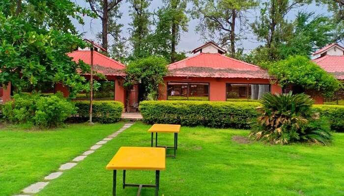 nisarga cottage resort