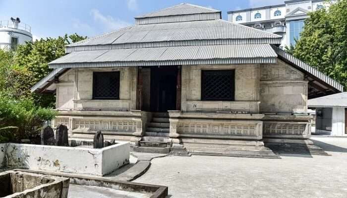 Old Friday Mosque