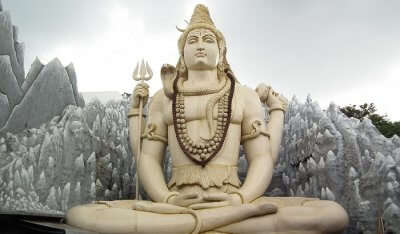 Shiva Temple- Best Places To Visit In Bangalore