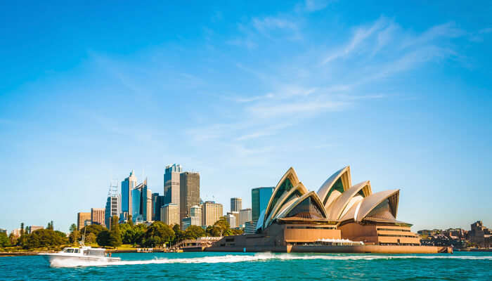 city skyline of Sydney, Australia