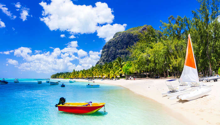 Best beach hopping in mauritius