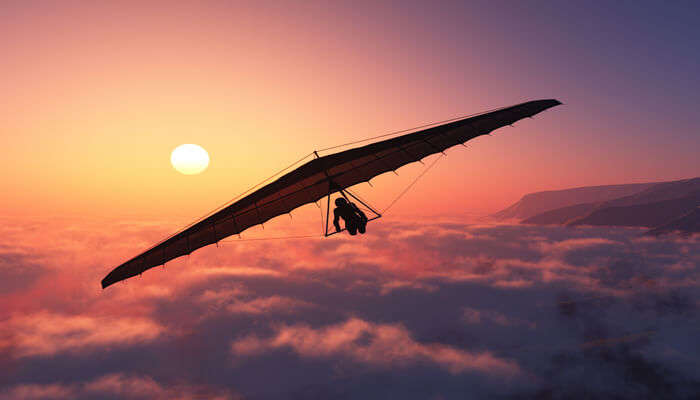 hang gliding