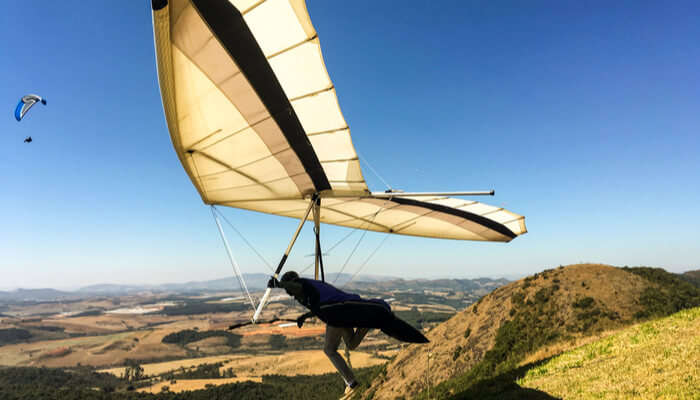 hang gliding in hawaii