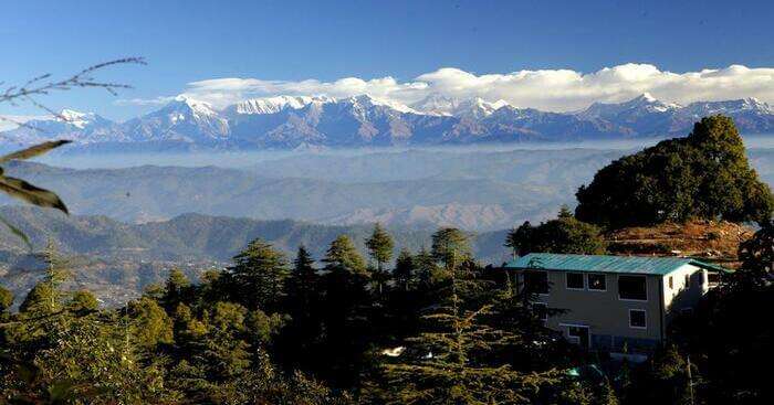 10 Ranikhet Resorts Known For Their Convenience And Location