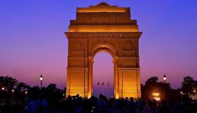 India Gate in Delhi is one of the best places to visit in India with friends