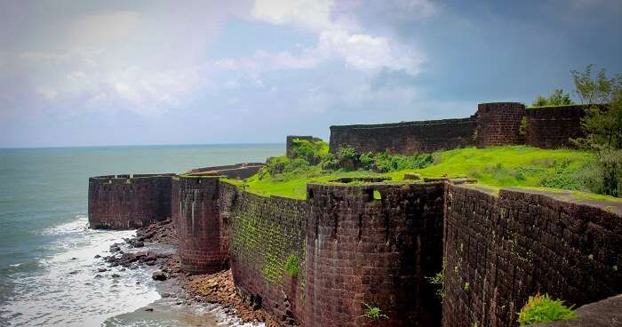 Picnic Spots Near Malvan: 5 Relaxing Places For A Perfect Getaway!