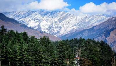 Manali is one of the best honeymoon places in India in May